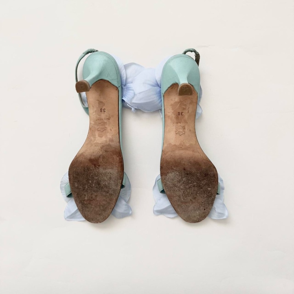 Vintage Manolo Blahnik flower kitten heels - Picture 5 of 6